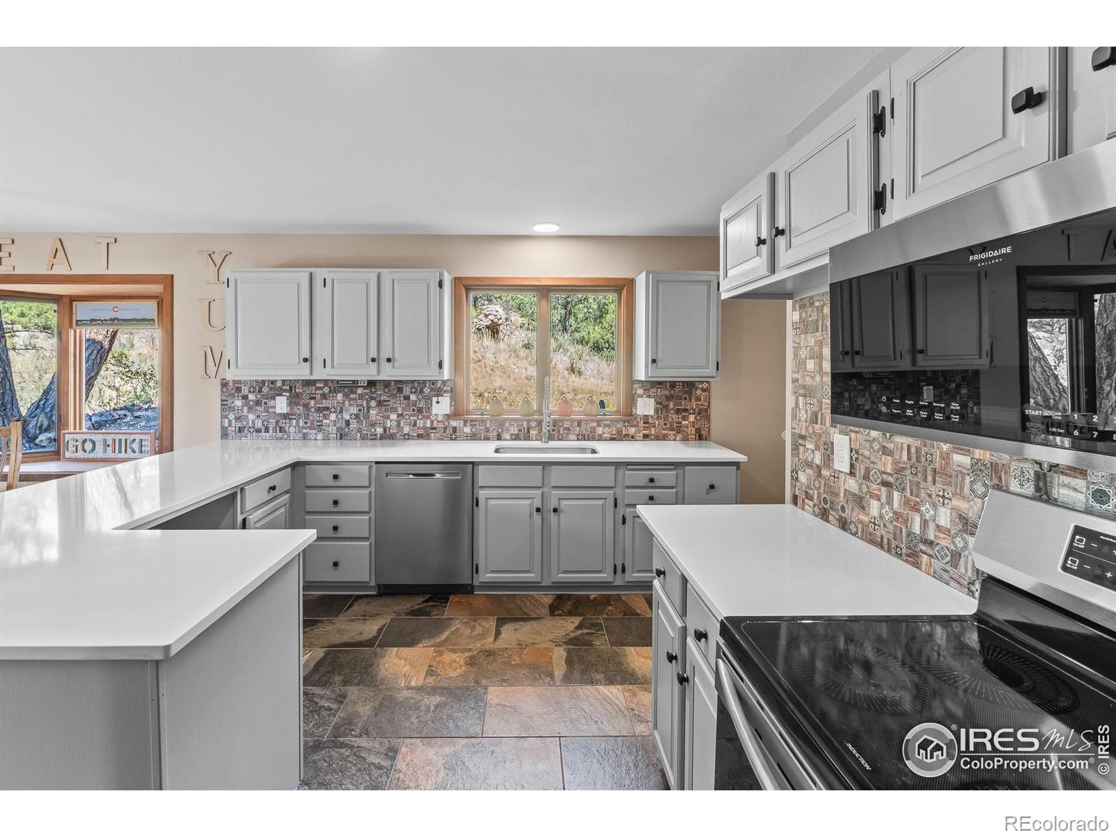 MLS Image #10 for 317  dunraven glade road,glen haven, Colorado