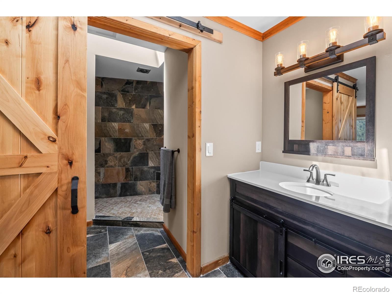 MLS Image #15 for 317  dunraven glade road,glen haven, Colorado