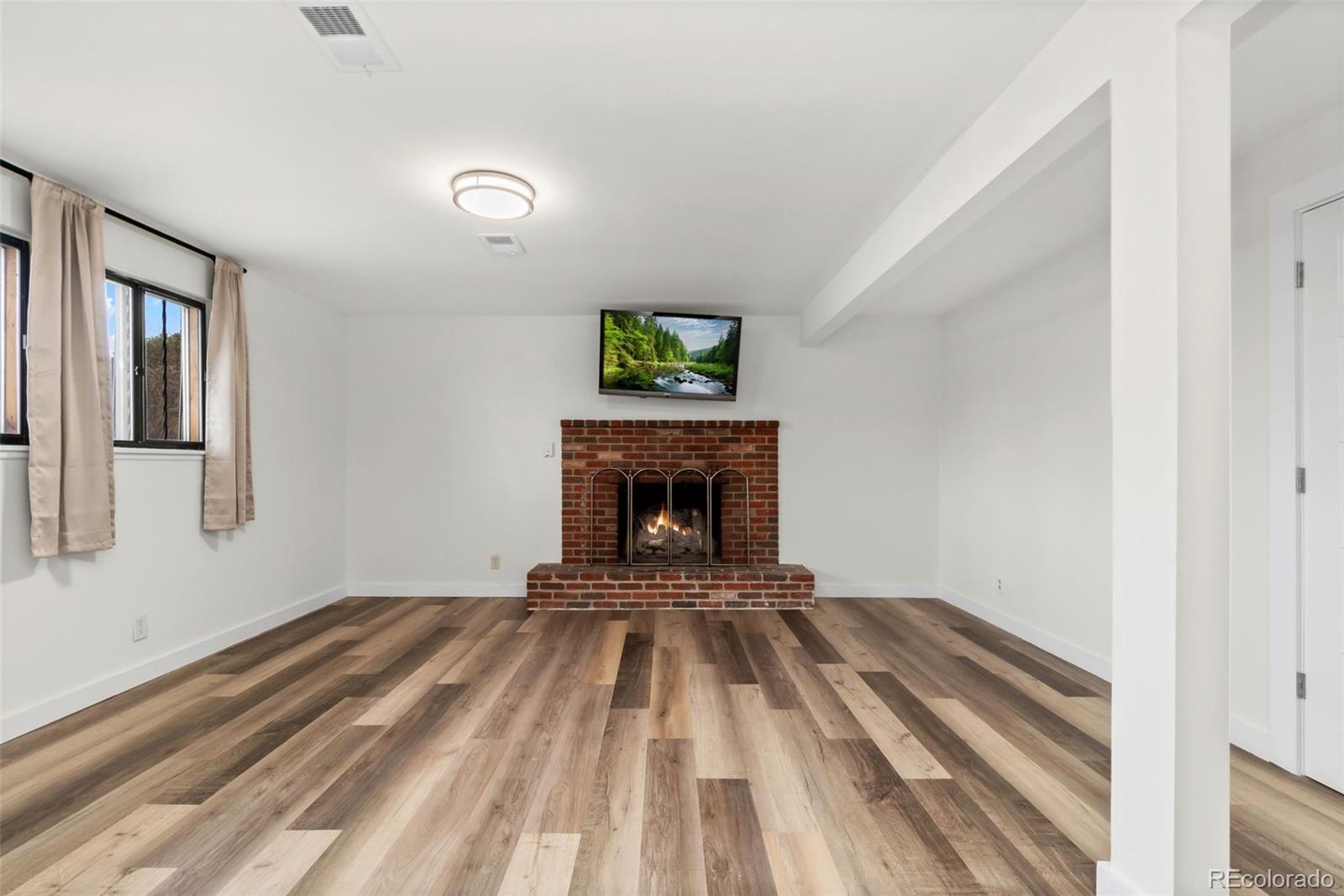 MLS Image #11 for 10709  upton street,northglenn, Colorado