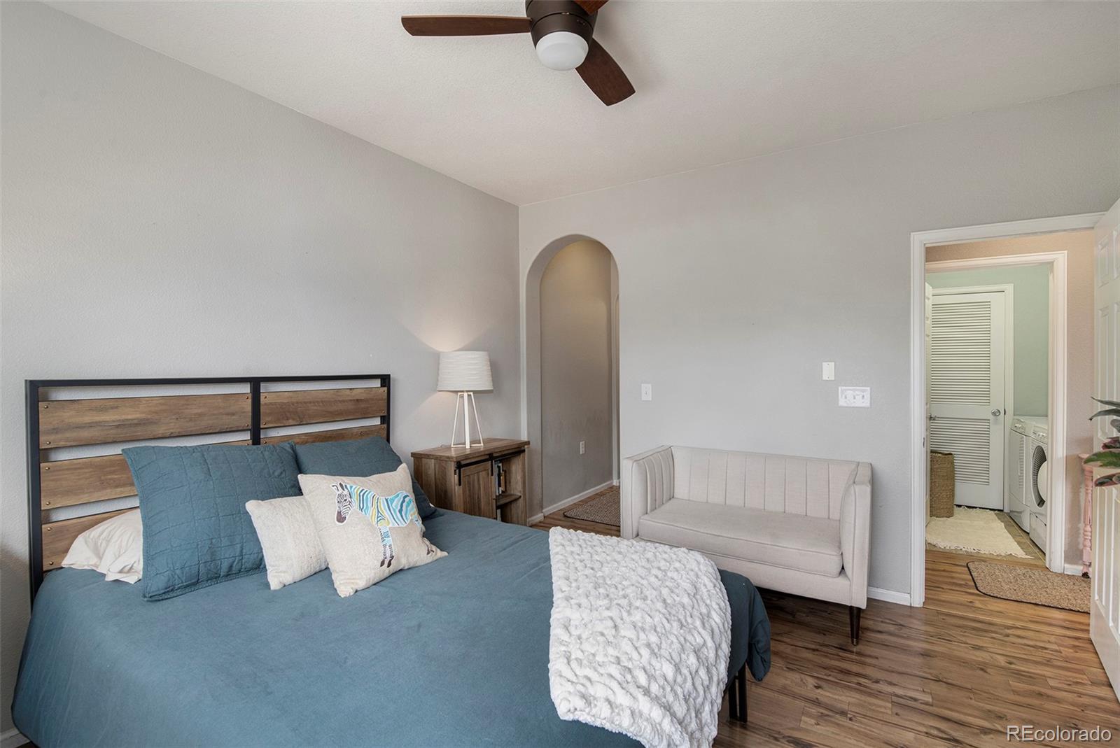 MLS Image #12 for 9002 e 24th place 101,denver, Colorado