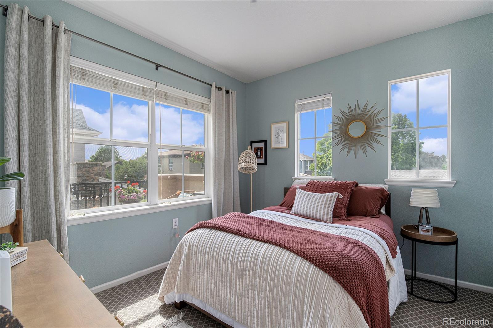 MLS Image #15 for 9002 e 24th place 101,denver, Colorado