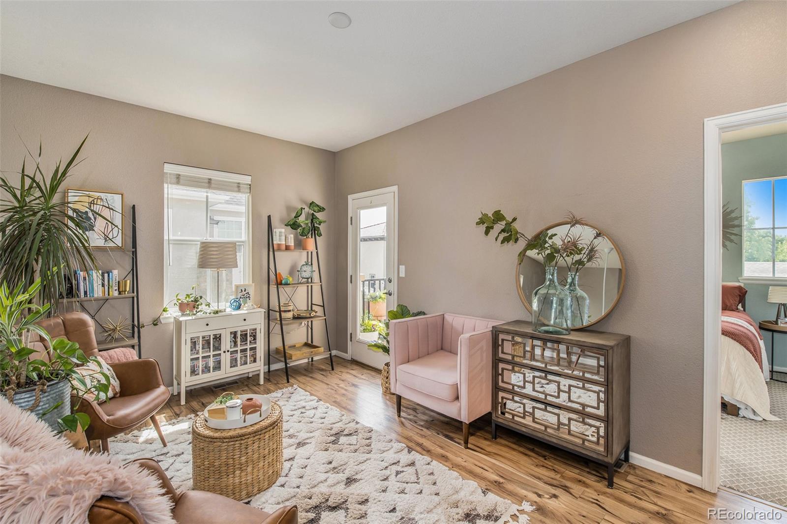 MLS Image #8 for 9002 e 24th place 101,denver, Colorado