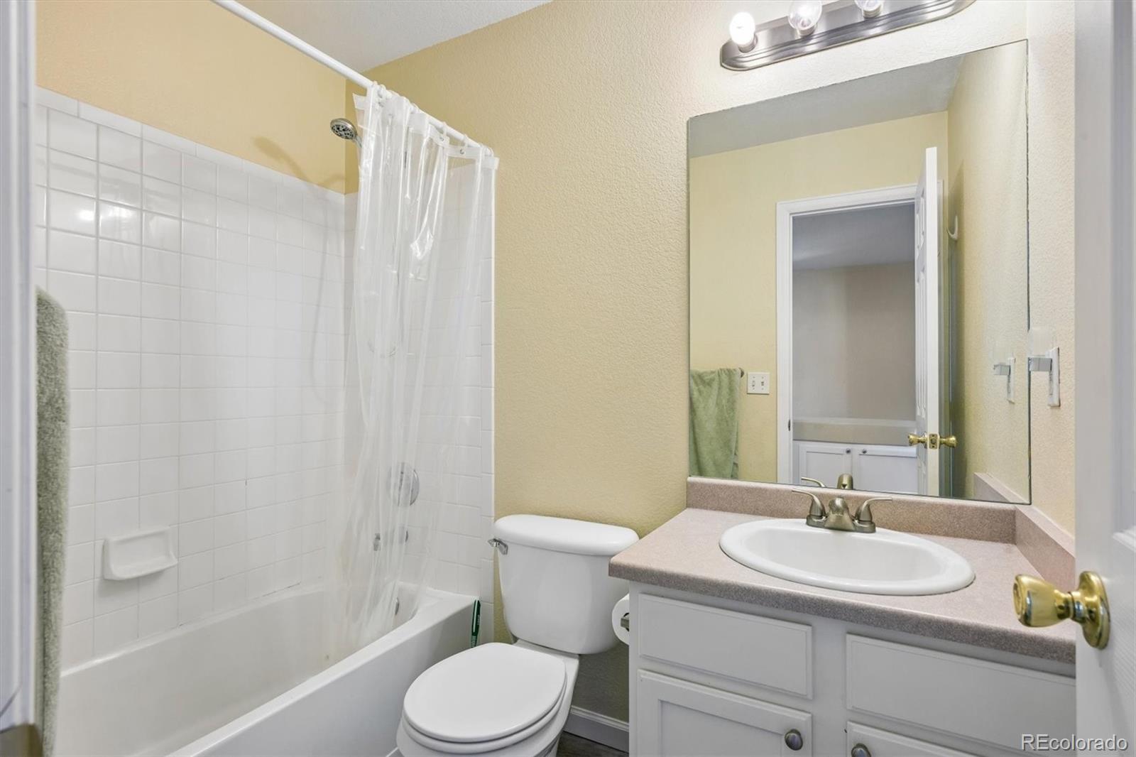MLS Image #12 for 19962 e harvard avenue,aurora, Colorado