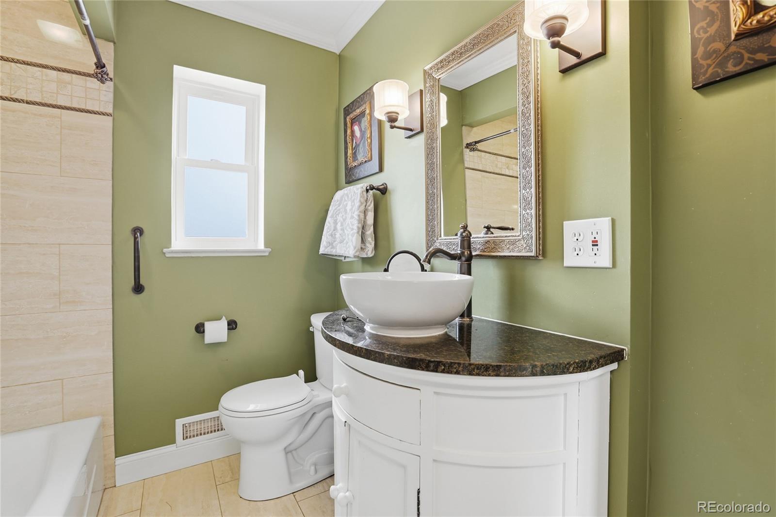 MLS Image #17 for 1649 s utica street,denver, Colorado