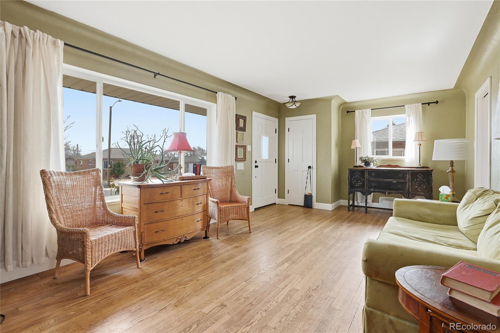 MLS Image #3 for 1649 s utica street,denver, Colorado