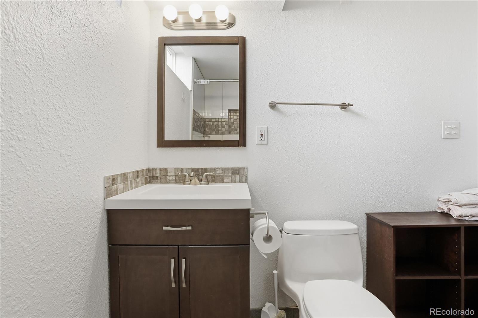 MLS Image #31 for 1649 s utica street,denver, Colorado