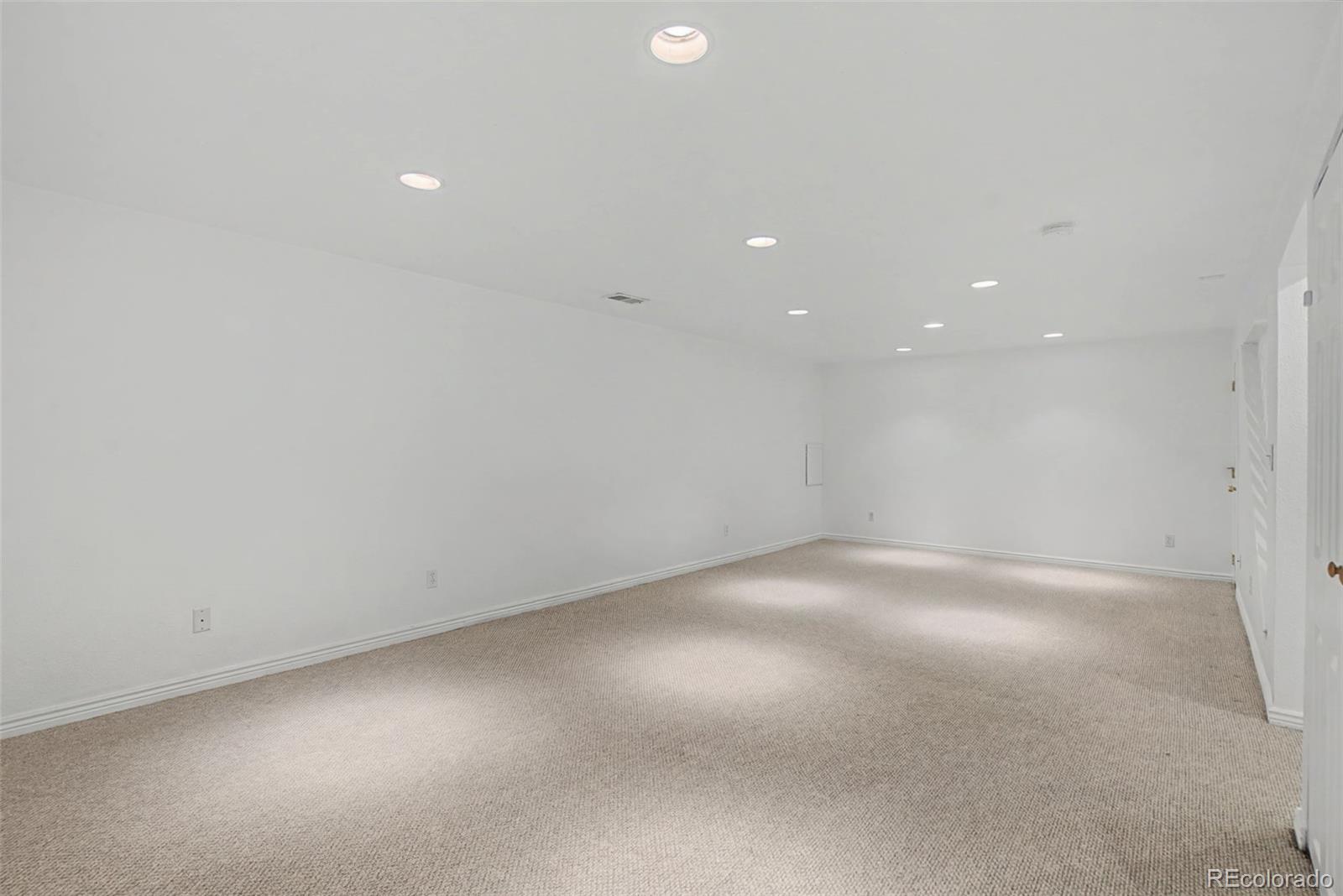 MLS Image #32 for 7584 e costilla boulevard,centennial, Colorado