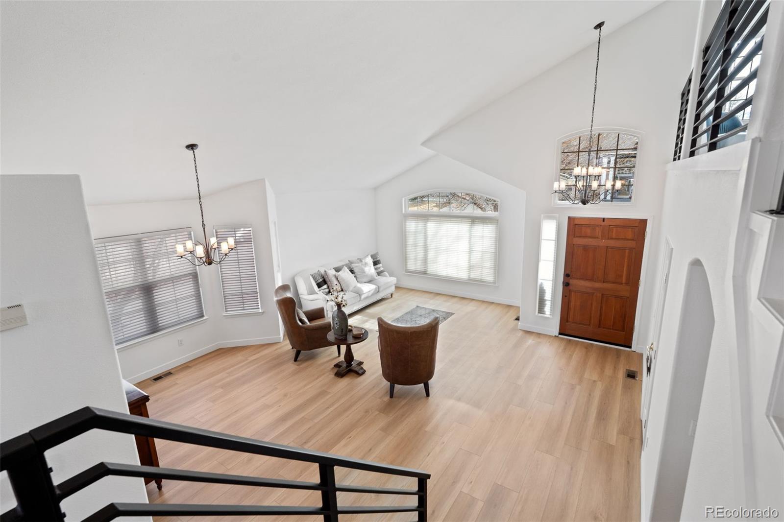 MLS Image #3 for 9838  cypress point circle,lone tree, Colorado