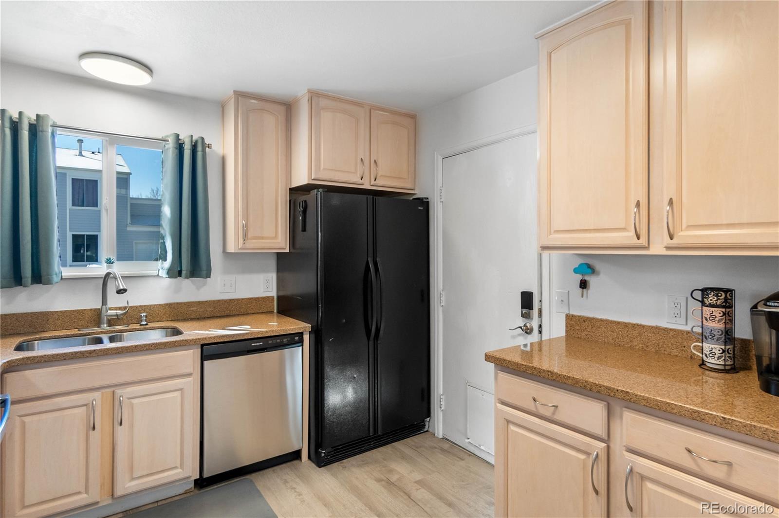 MLS Image #10 for 16482 e radcliff place a,aurora, Colorado