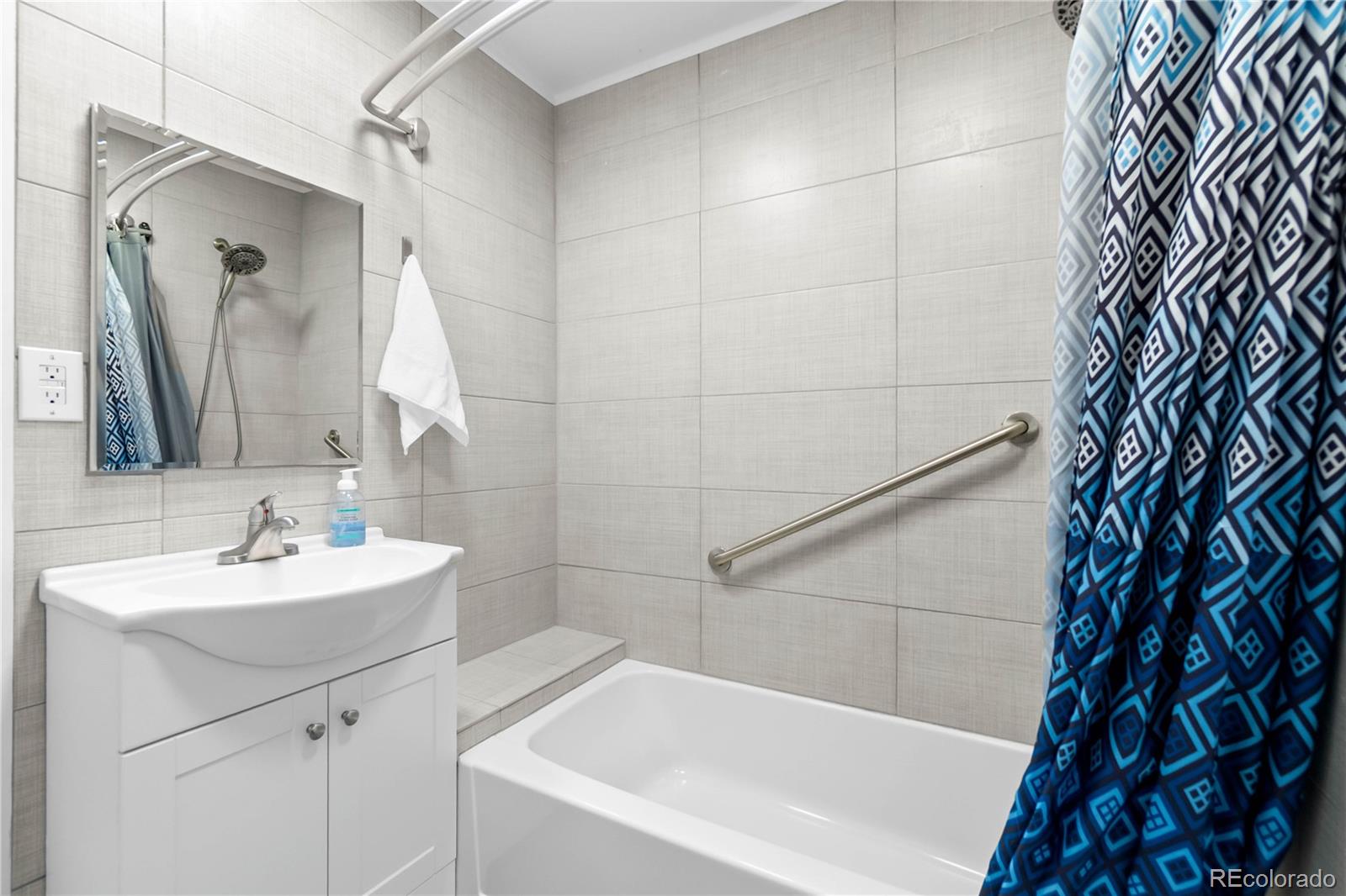 MLS Image #19 for 16482 e radcliff place a,aurora, Colorado