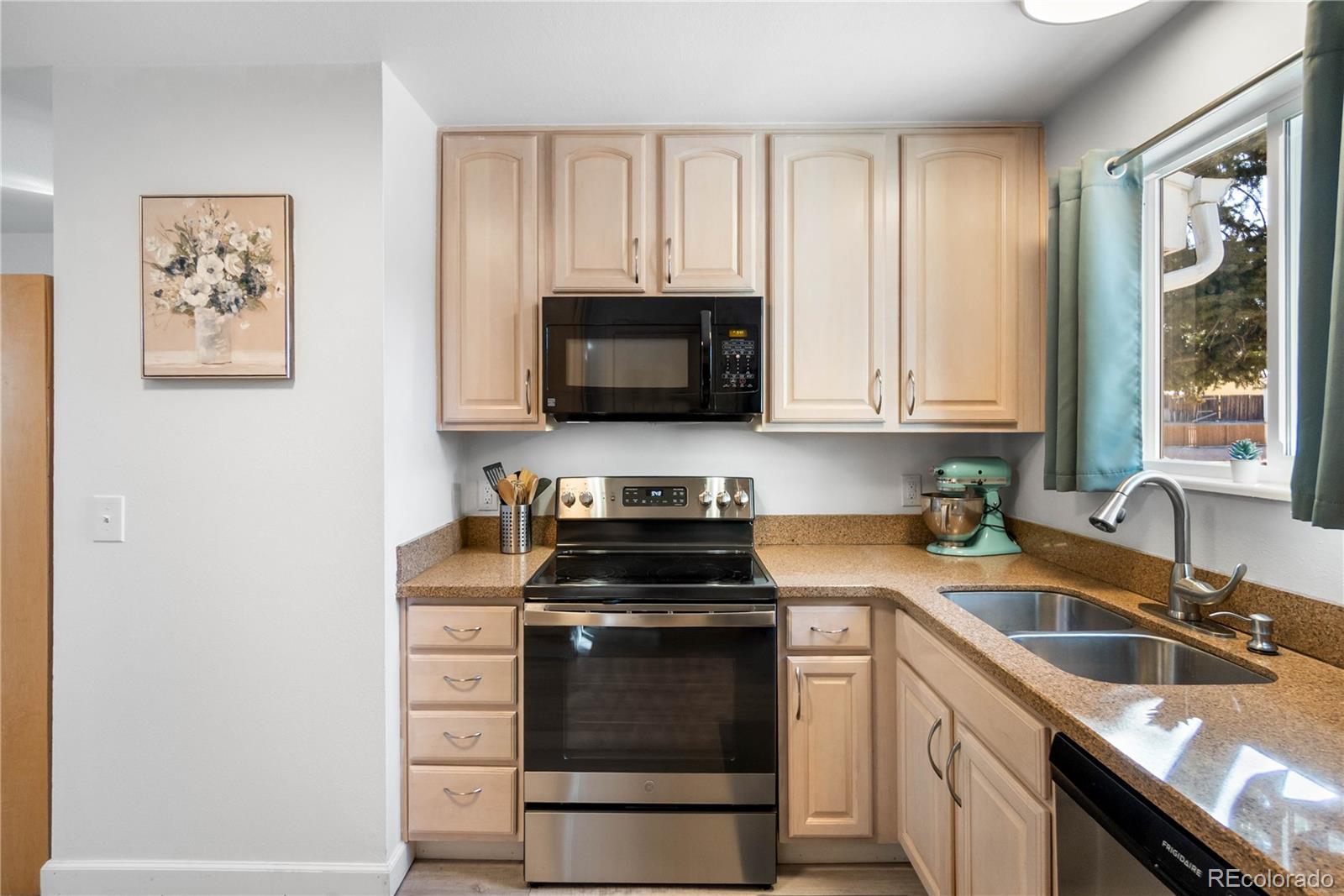 MLS Image #9 for 16482 e radcliff place a,aurora, Colorado