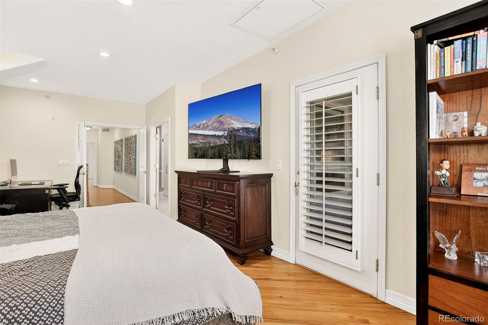 MLS Image #16 for 78  jackson street c,denver, Colorado