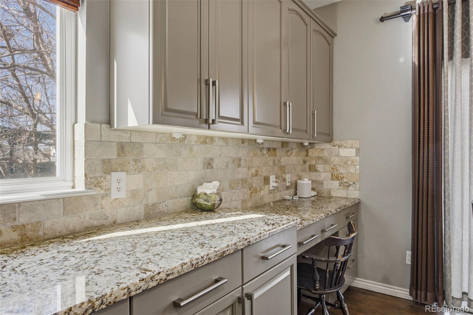 MLS Image #15 for 14833 e lake place,centennial, Colorado