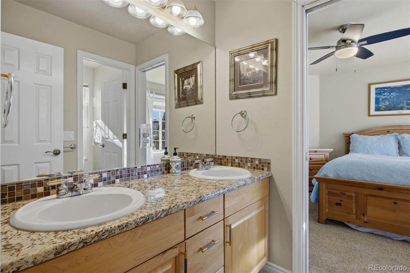 MLS Image #31 for 14833 e lake place,centennial, Colorado
