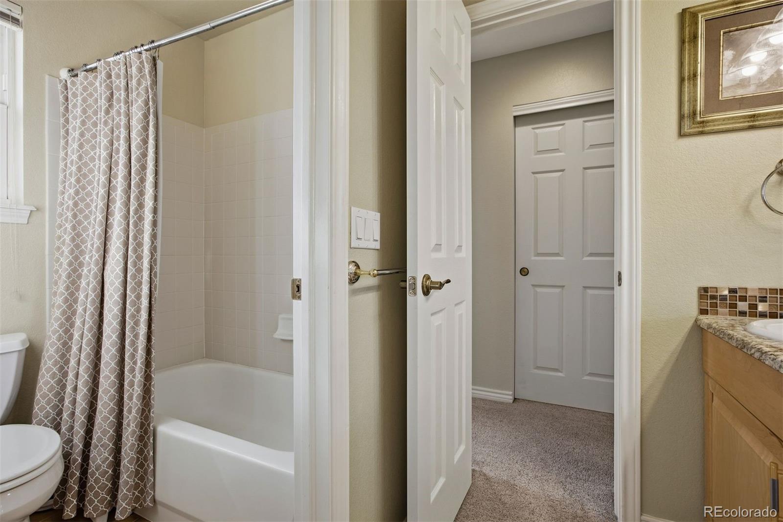 MLS Image #32 for 14833 e lake place,centennial, Colorado
