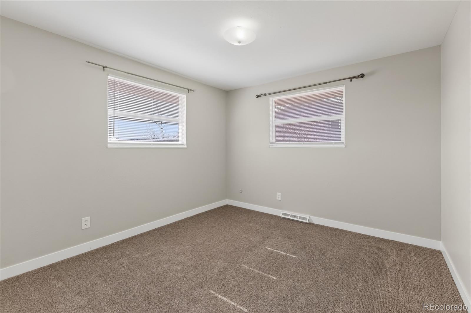 MLS Image #17 for 9022 w washburn place,lakewood, Colorado