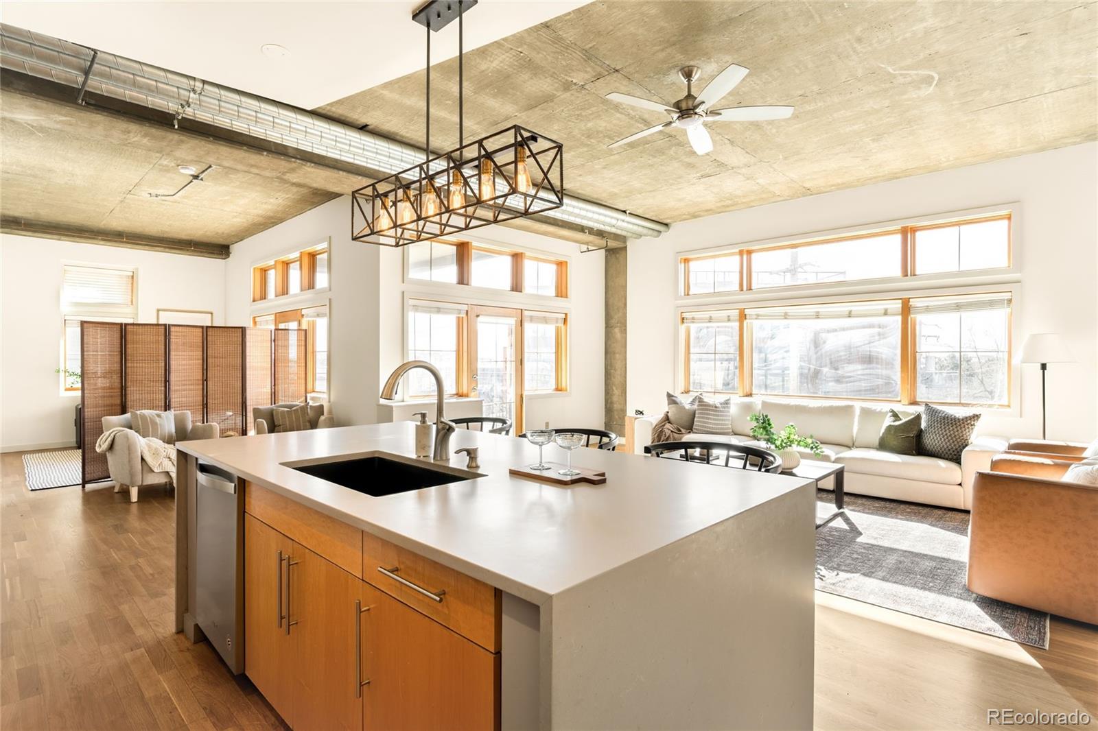 MLS Image #6 for 1925 w 32nd avenue 203,denver, Colorado