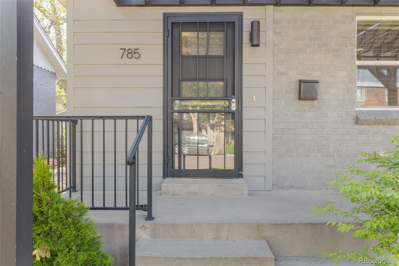 MLS Image #3 for 785  dexter street,denver, Colorado