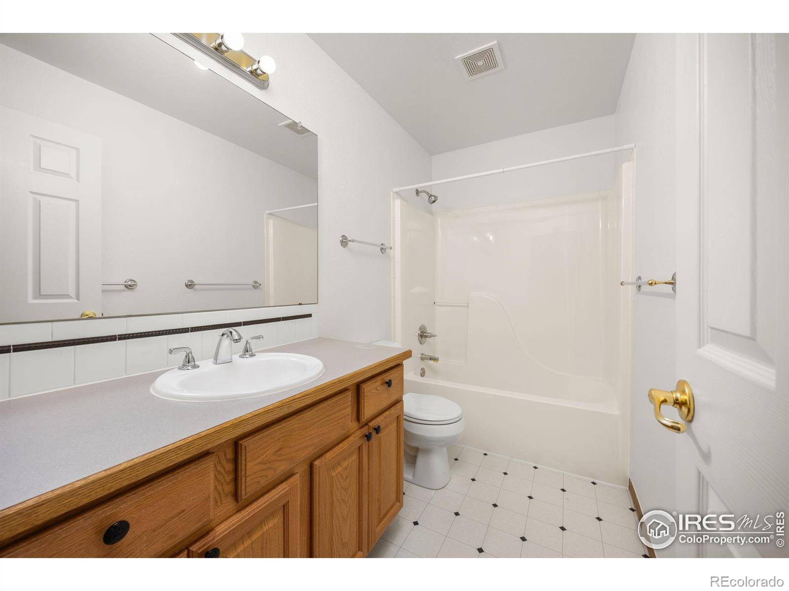 MLS Image #22 for 314  victoria street,berthoud, Colorado
