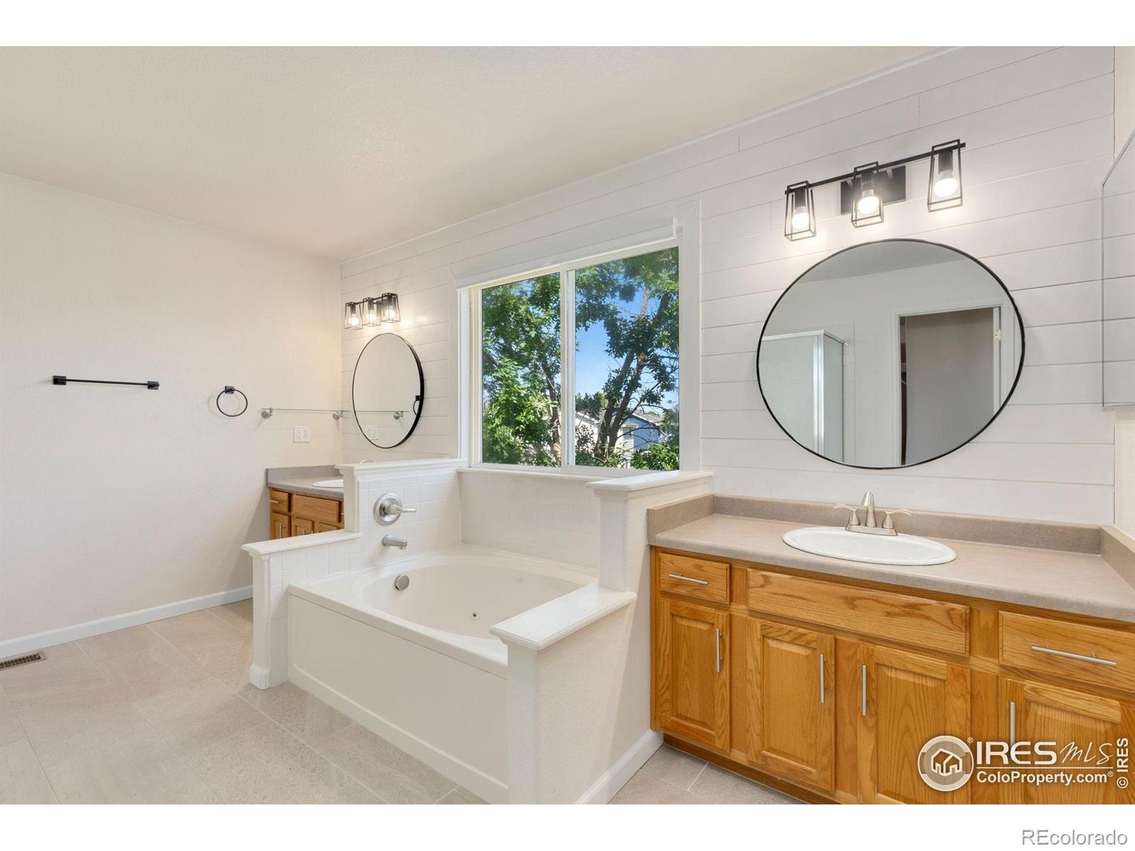 MLS Image #24 for 2010  glenarbor court,longmont, Colorado