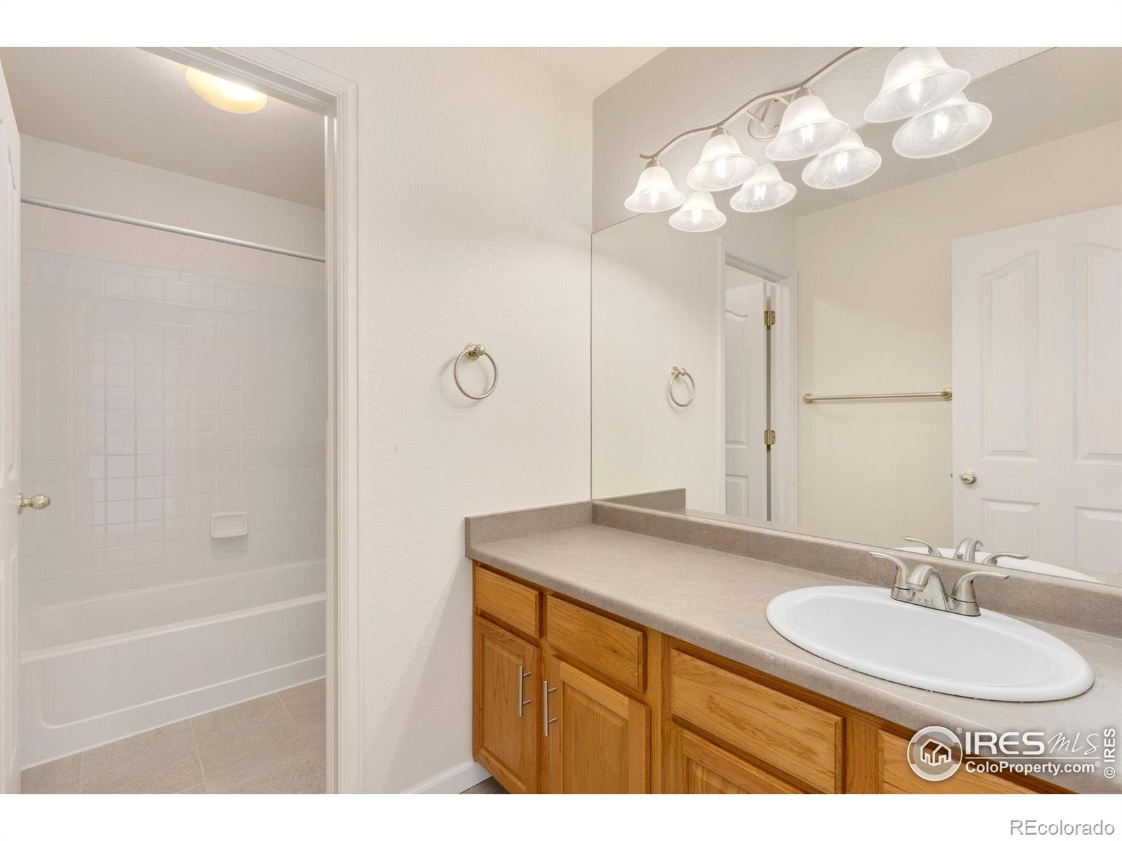 MLS Image #26 for 2010  glenarbor court,longmont, Colorado