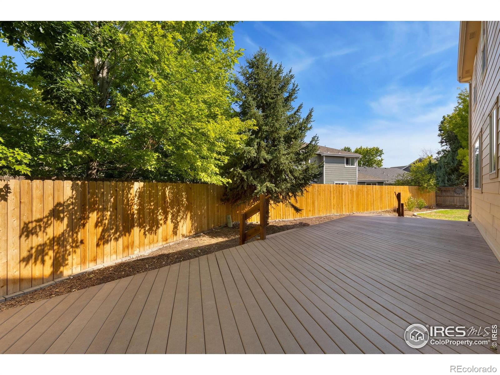 MLS Image #38 for 2010  glenarbor court,longmont, Colorado