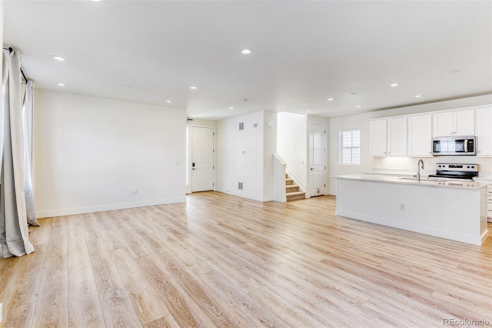 MLS Image #13 for 8733  arriba drive,littleton, Colorado