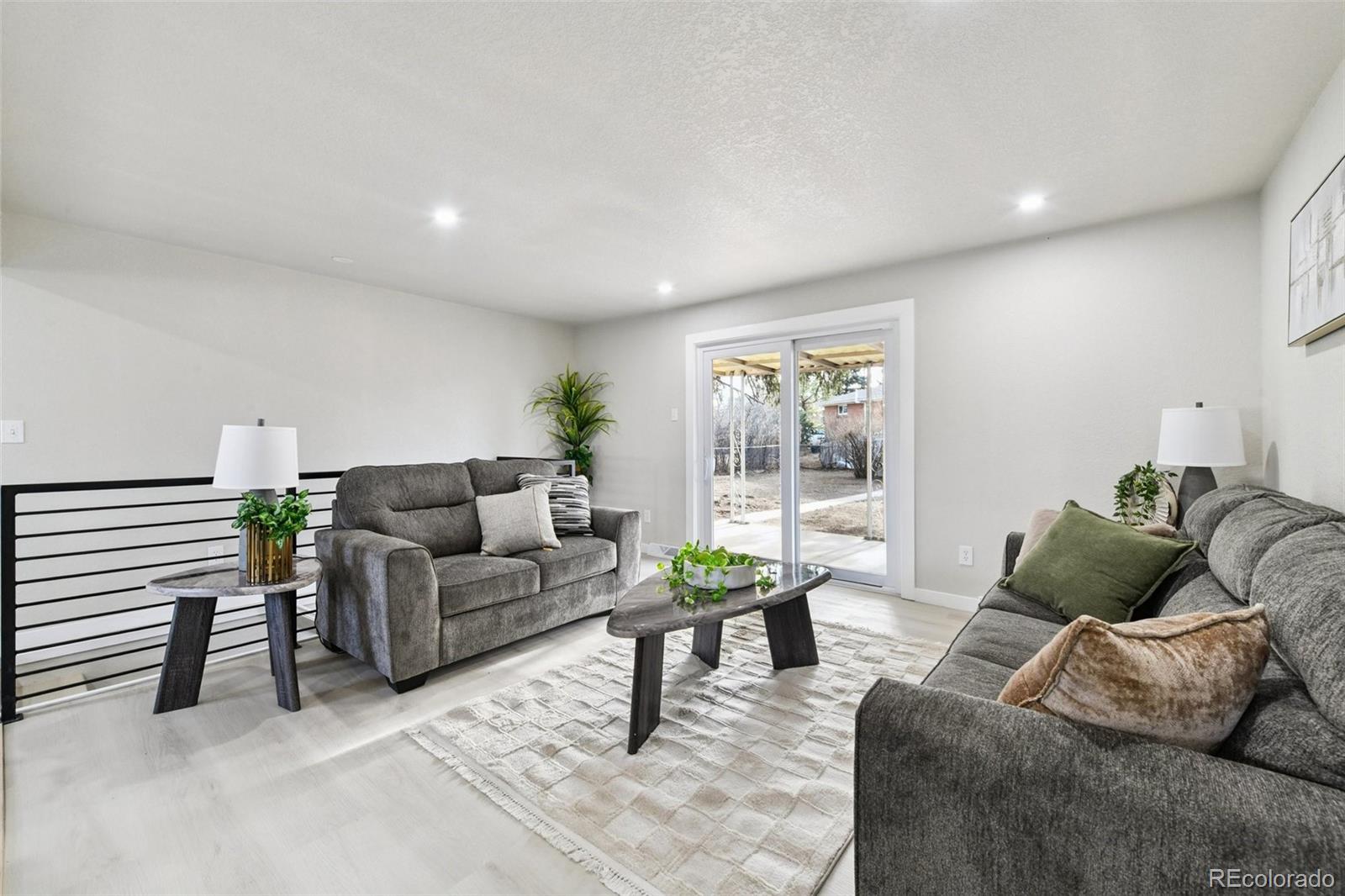 MLS Image #2 for 225  tucson street,aurora, Colorado
