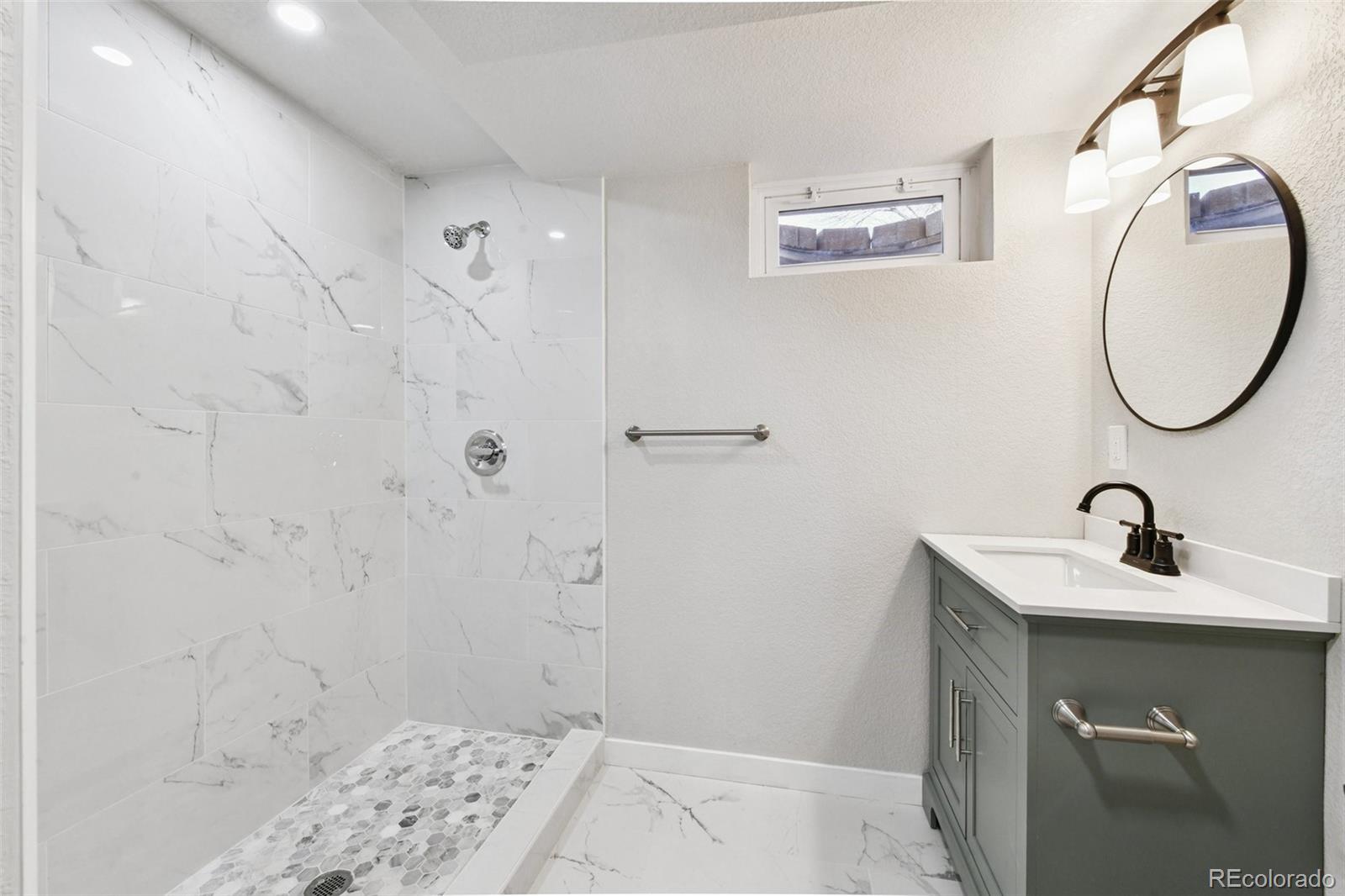 MLS Image #22 for 225  tucson street,aurora, Colorado