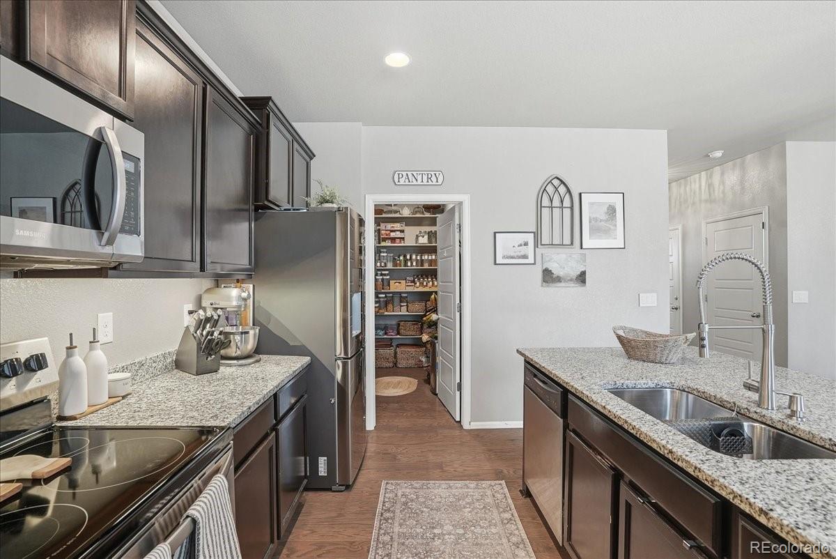 MLS Image #10 for 13857  tamarac street,thornton, Colorado