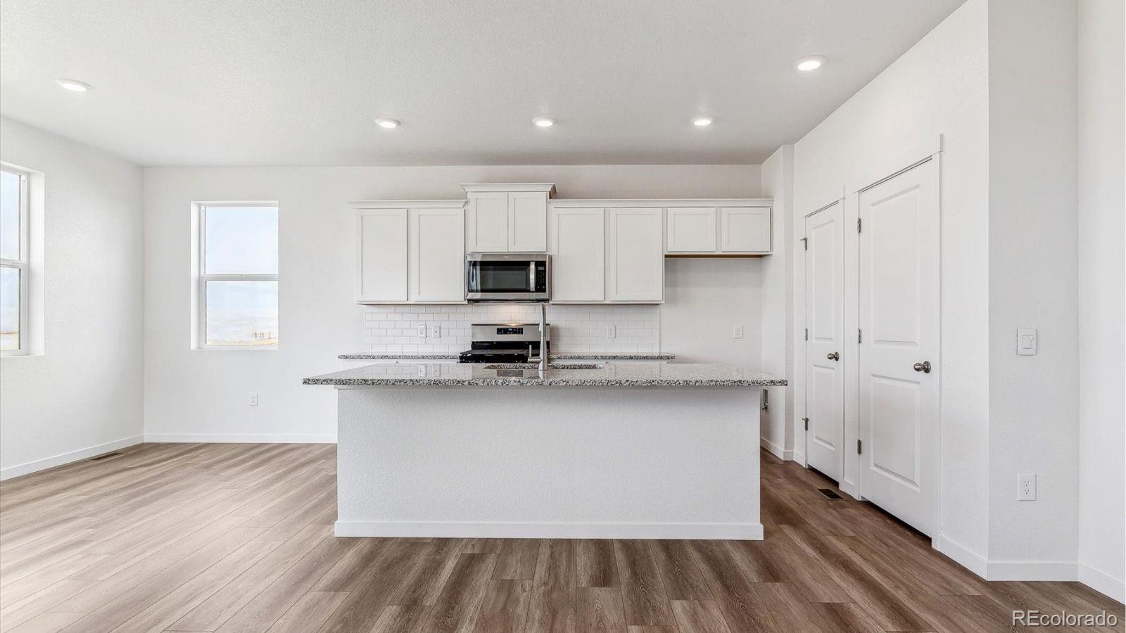 MLS Image #11 for 11643  reagan ridge drive,colorado springs, Colorado