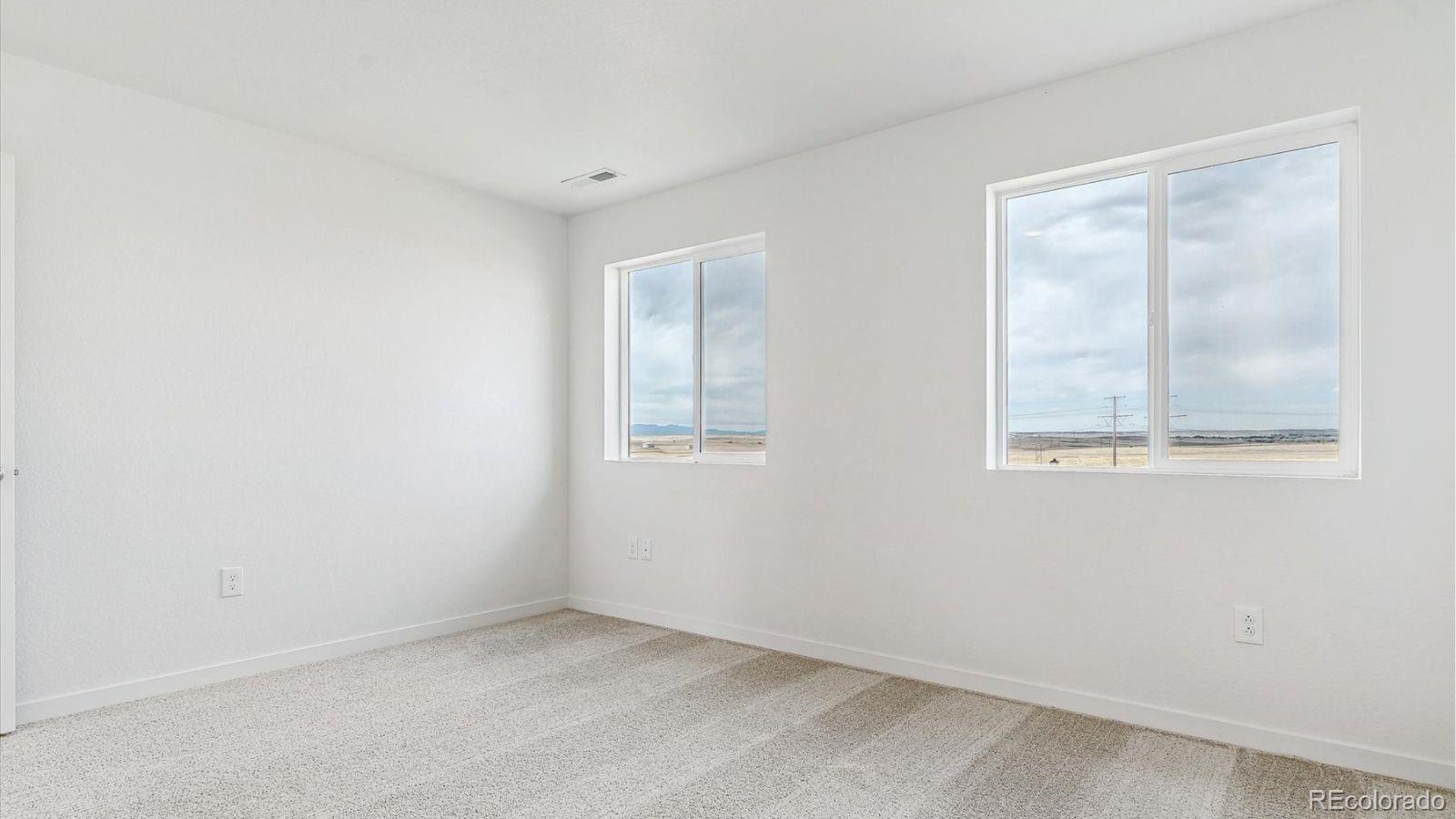 MLS Image #18 for 11643  reagan ridge drive,colorado springs, Colorado