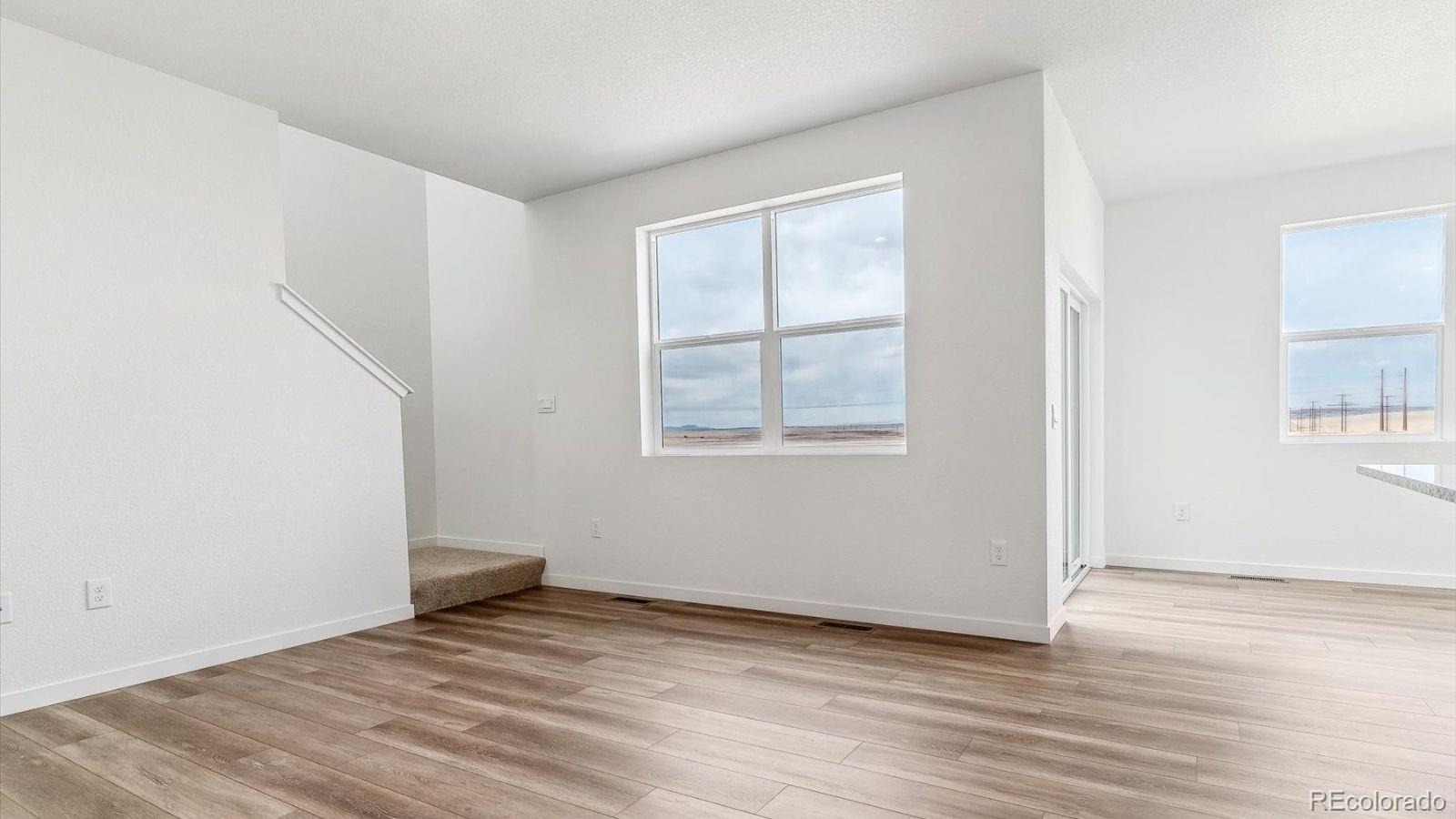 MLS Image #2 for 11643  reagan ridge drive,colorado springs, Colorado