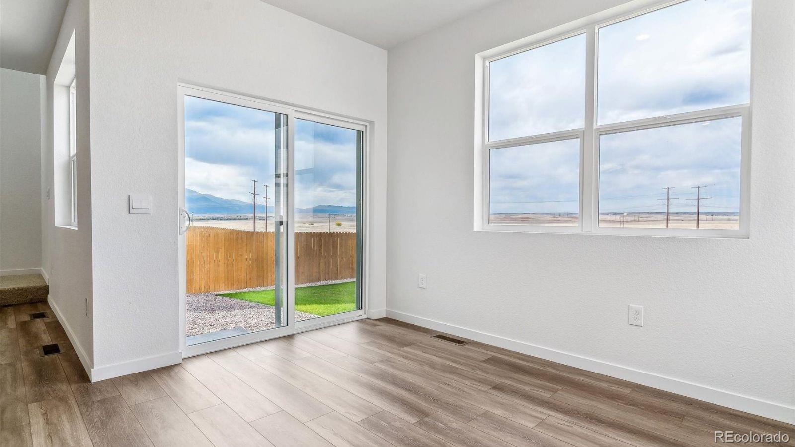 MLS Image #3 for 11643  reagan ridge drive,colorado springs, Colorado