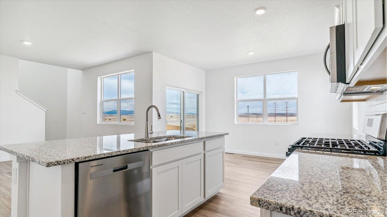 MLS Image #7 for 11643  reagan ridge drive,colorado springs, Colorado
