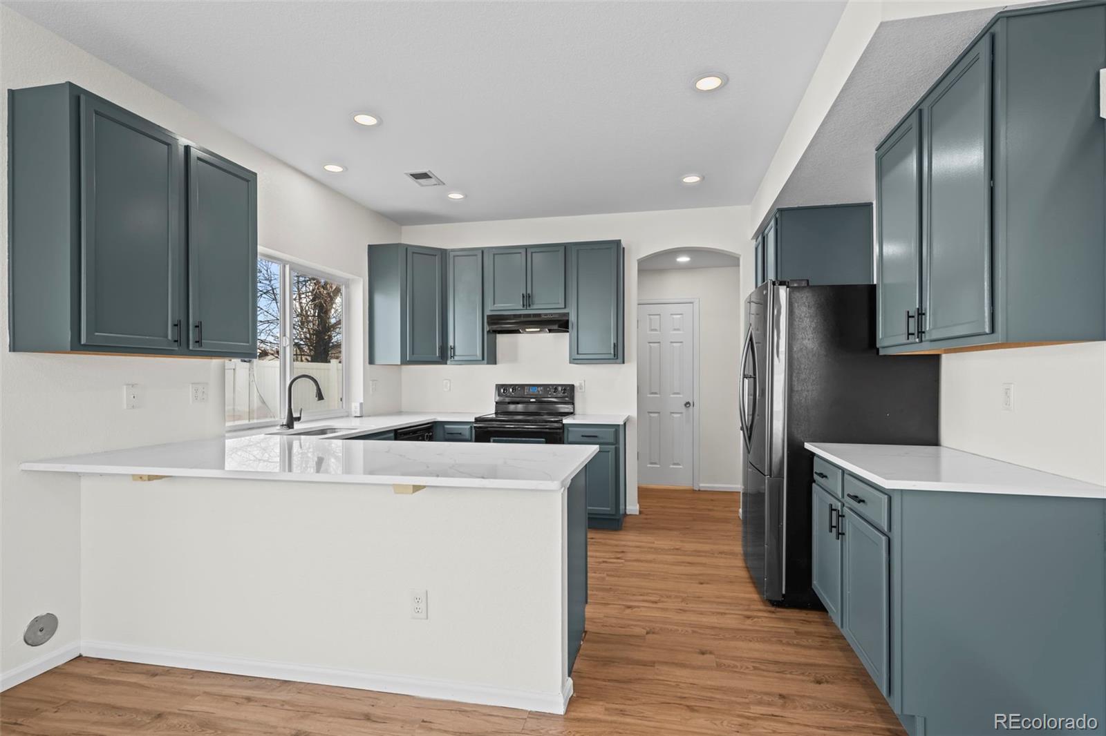 MLS Image #8 for 18605 e 47th avenue,denver, Colorado