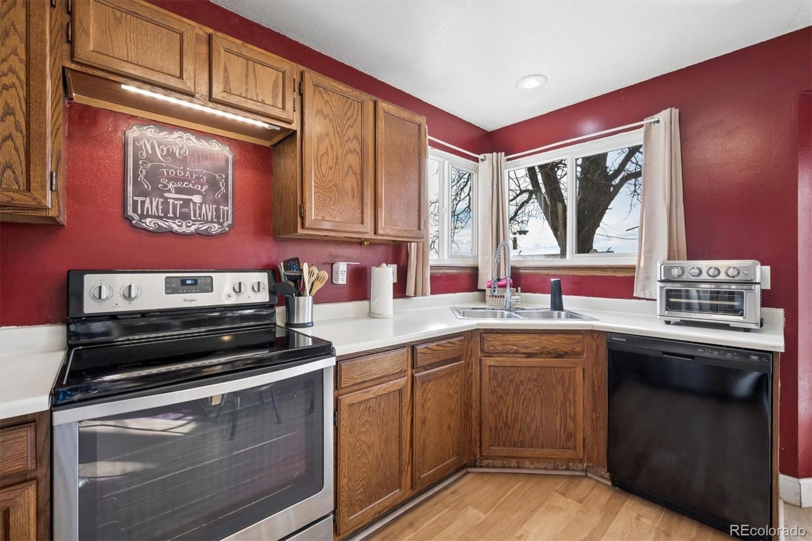 MLS Image #10 for 11529  clayton street,thornton, Colorado