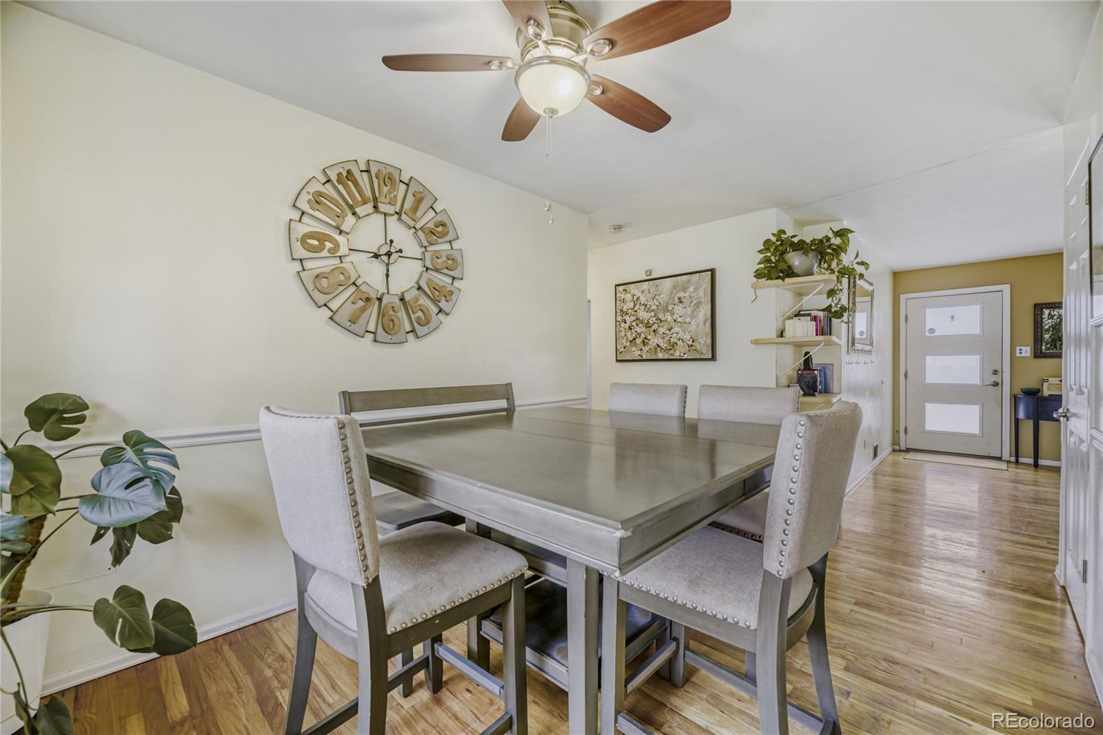 MLS Image #10 for 2924 s zurich court,denver, Colorado
