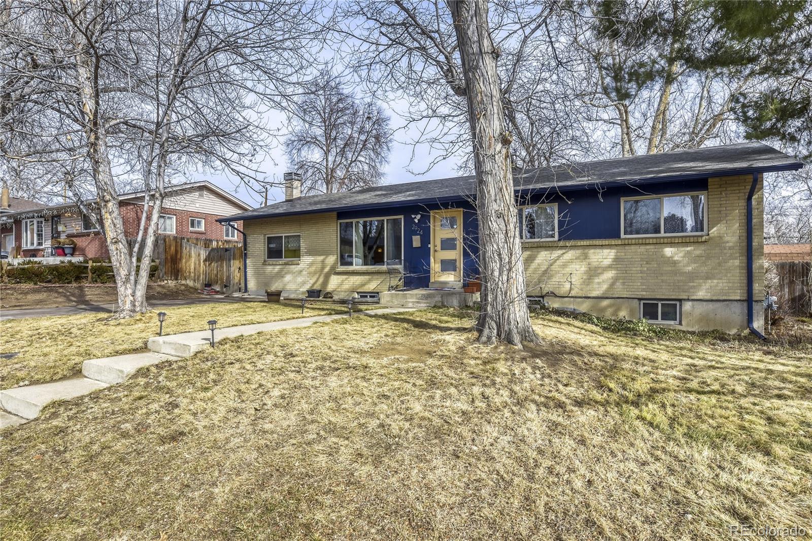 MLS Image #36 for 2924 s zurich court,denver, Colorado