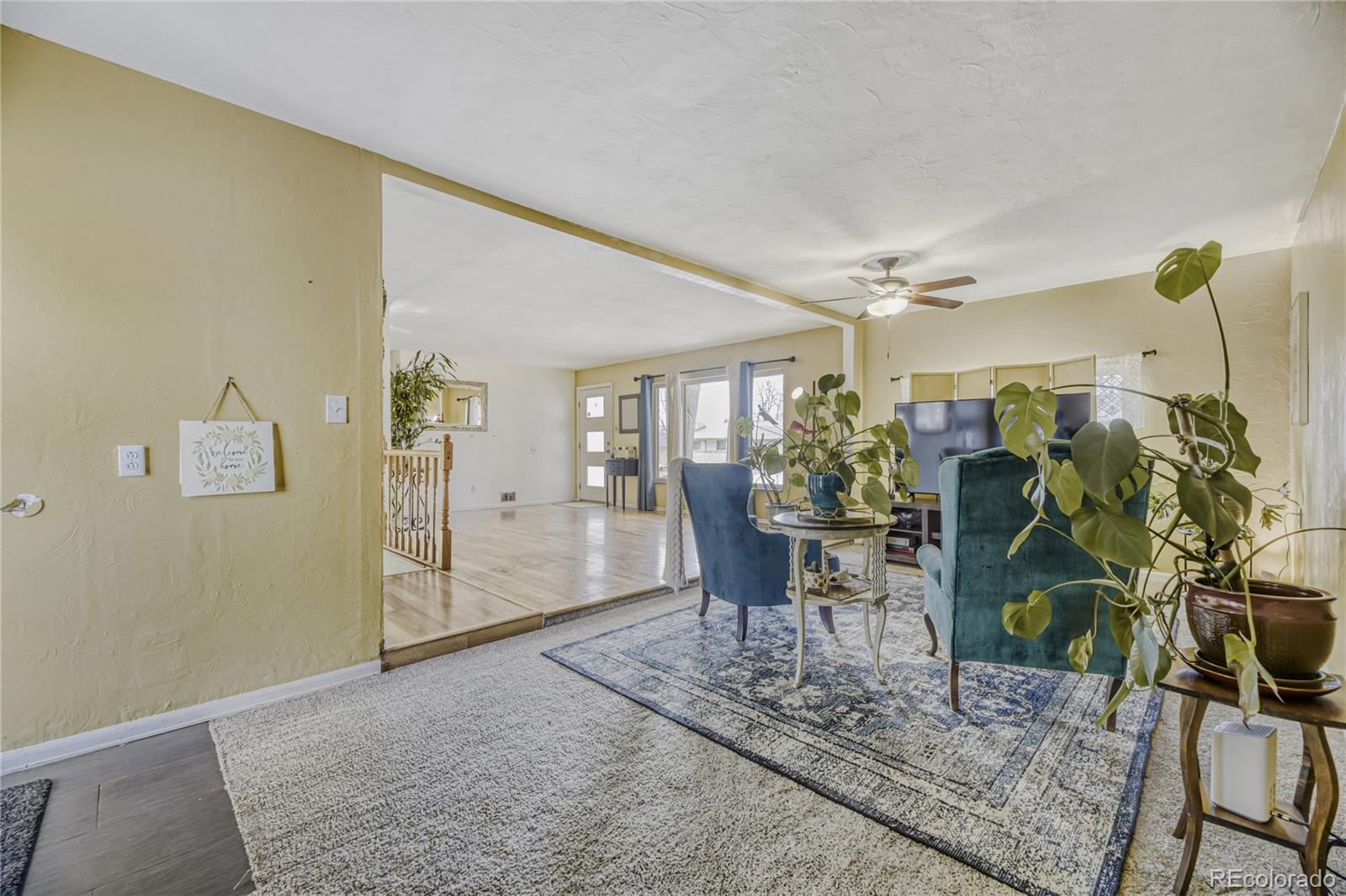 MLS Image #5 for 2924 s zurich court,denver, Colorado