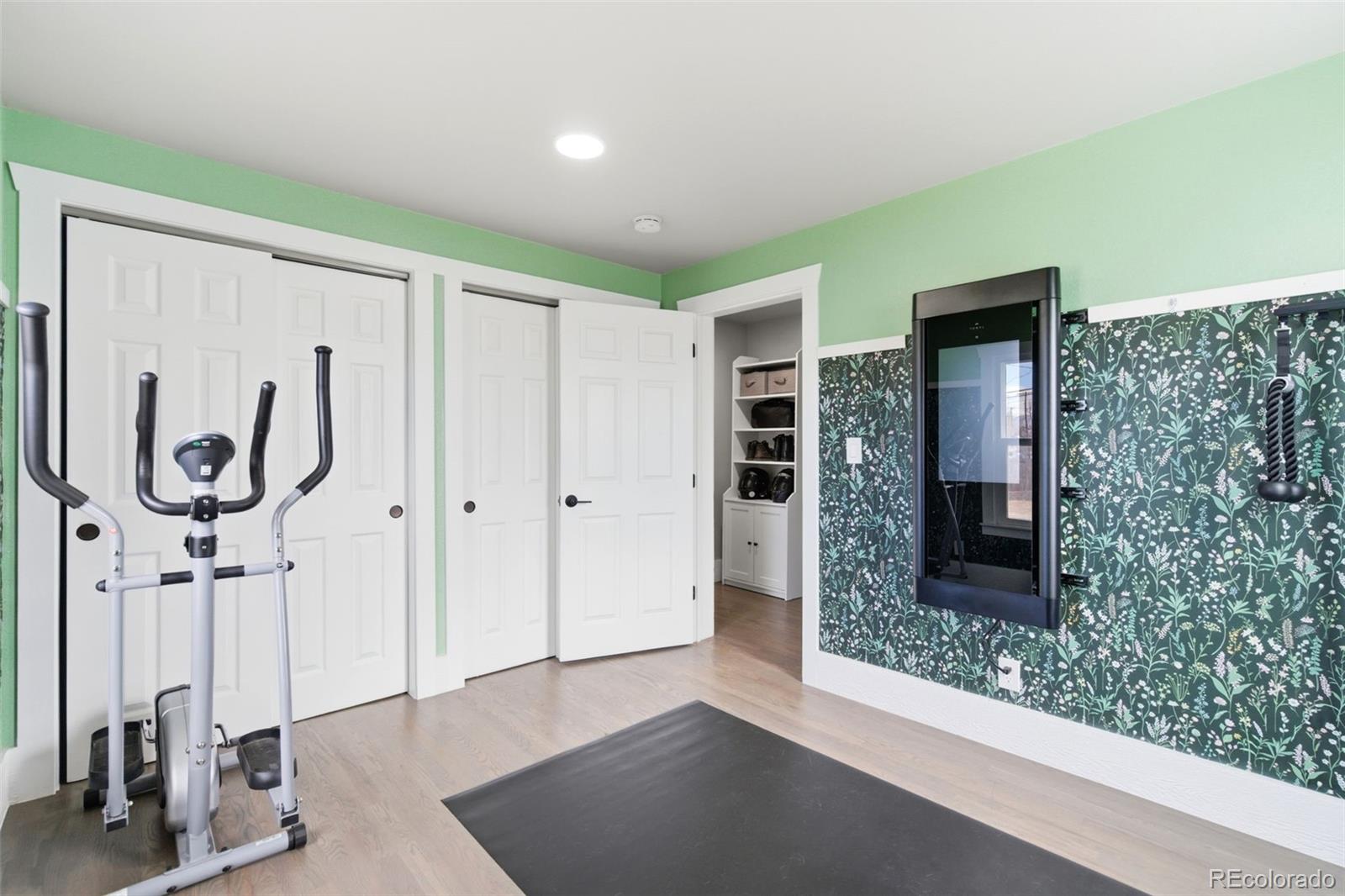 MLS Image #16 for 5611 s cedar street,littleton, Colorado