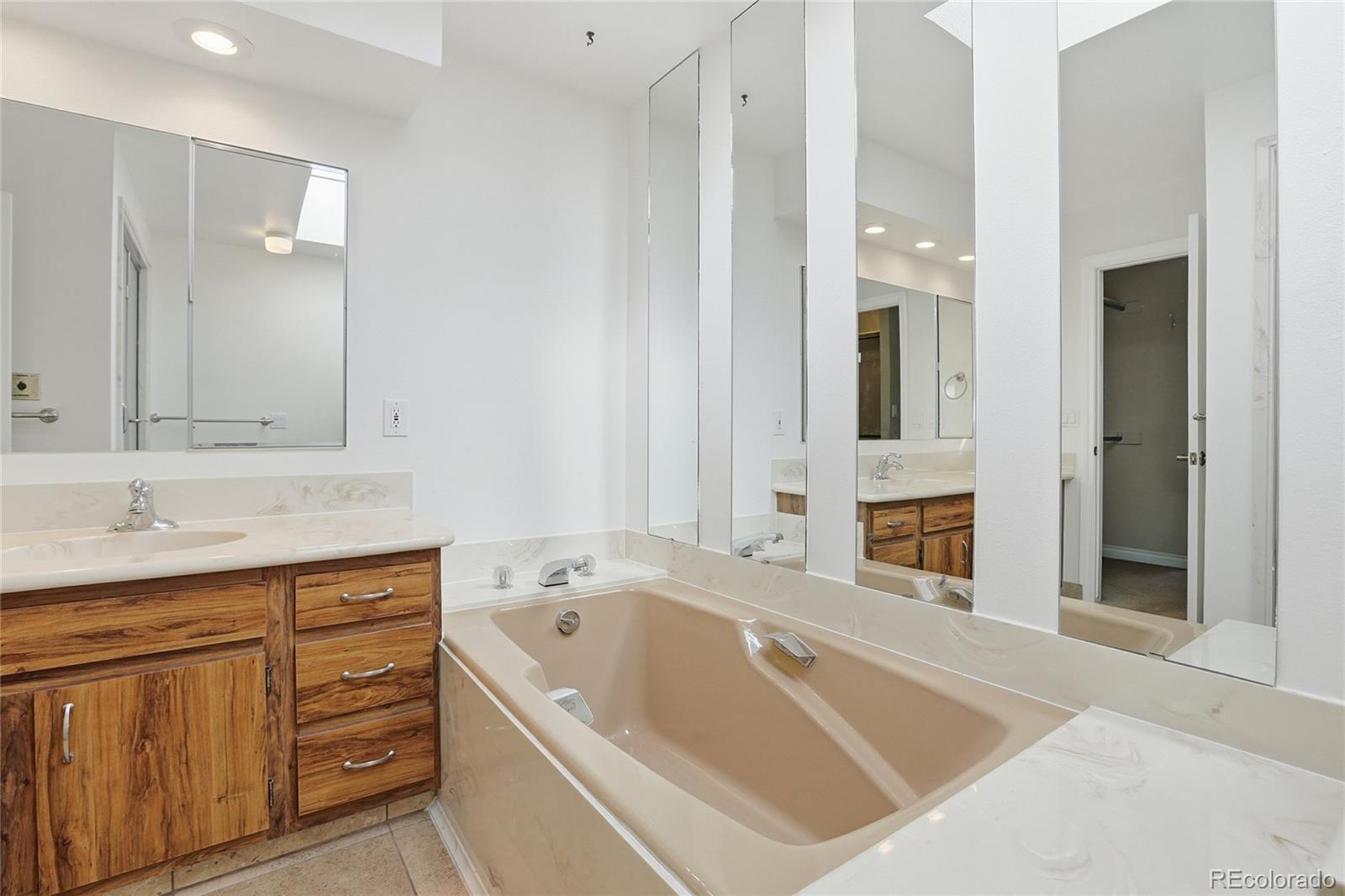 MLS Image #17 for 6151 w evans place,lakewood, Colorado