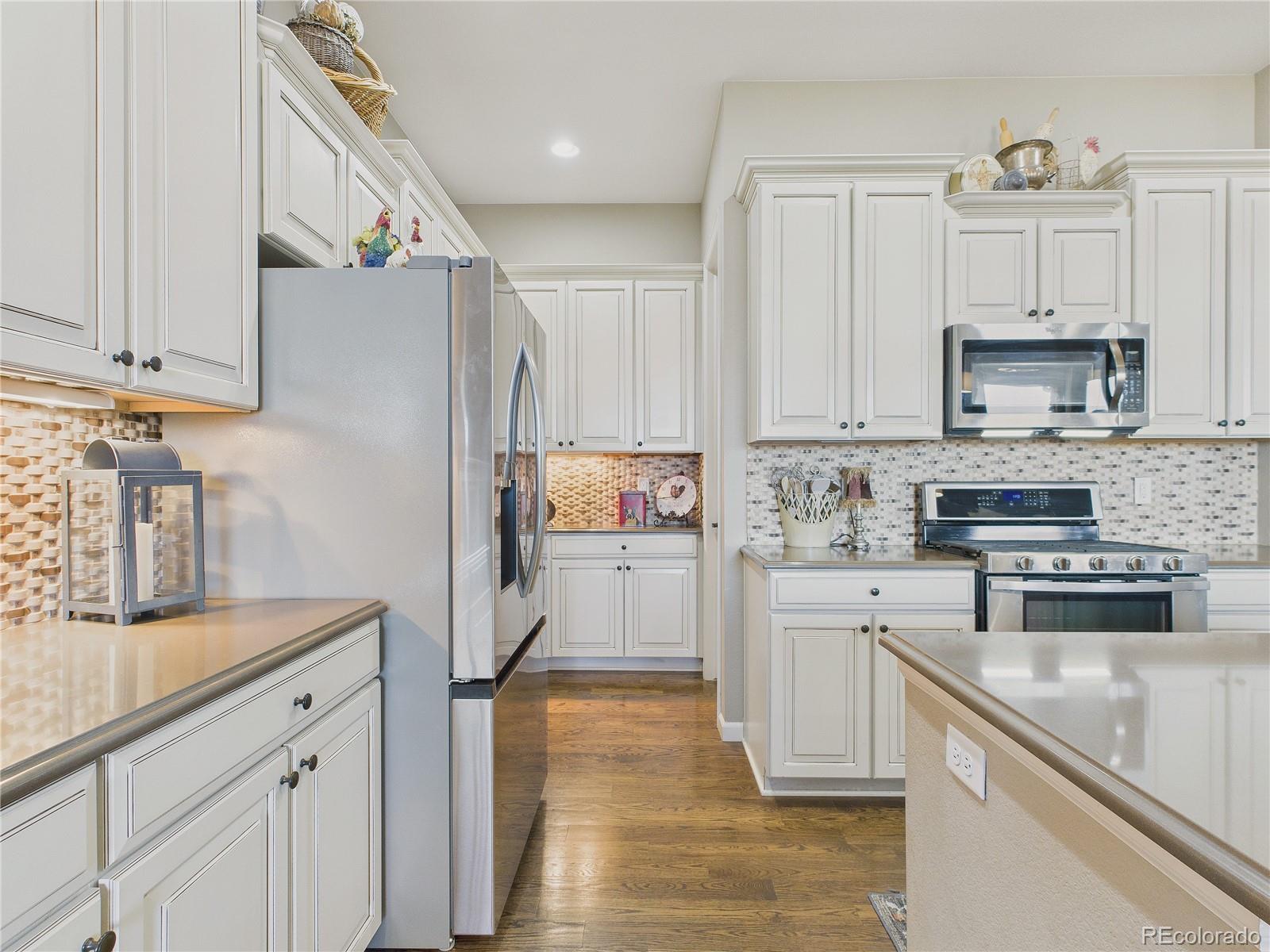 MLS Image #1 for 1418  skyline drive,erie, Colorado