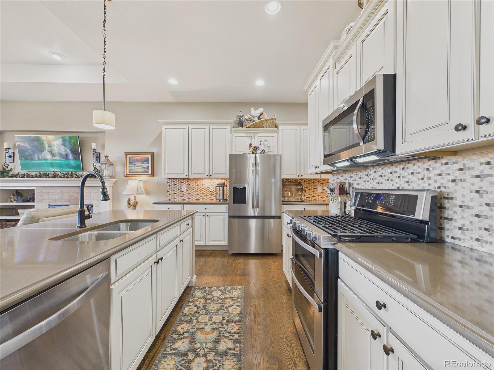 MLS Image #24 for 1418  skyline drive,erie, Colorado