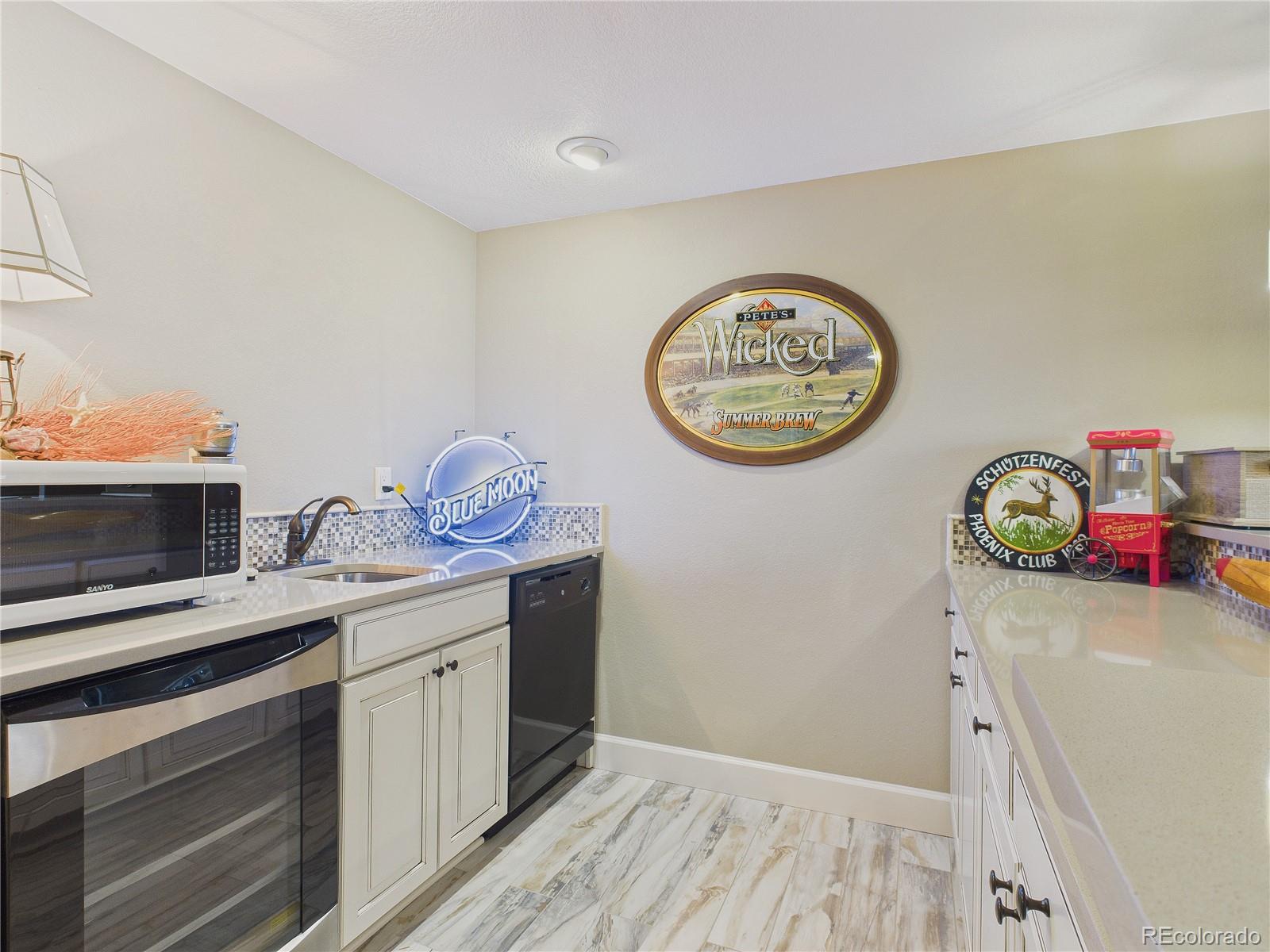 MLS Image #28 for 1418  skyline drive,erie, Colorado
