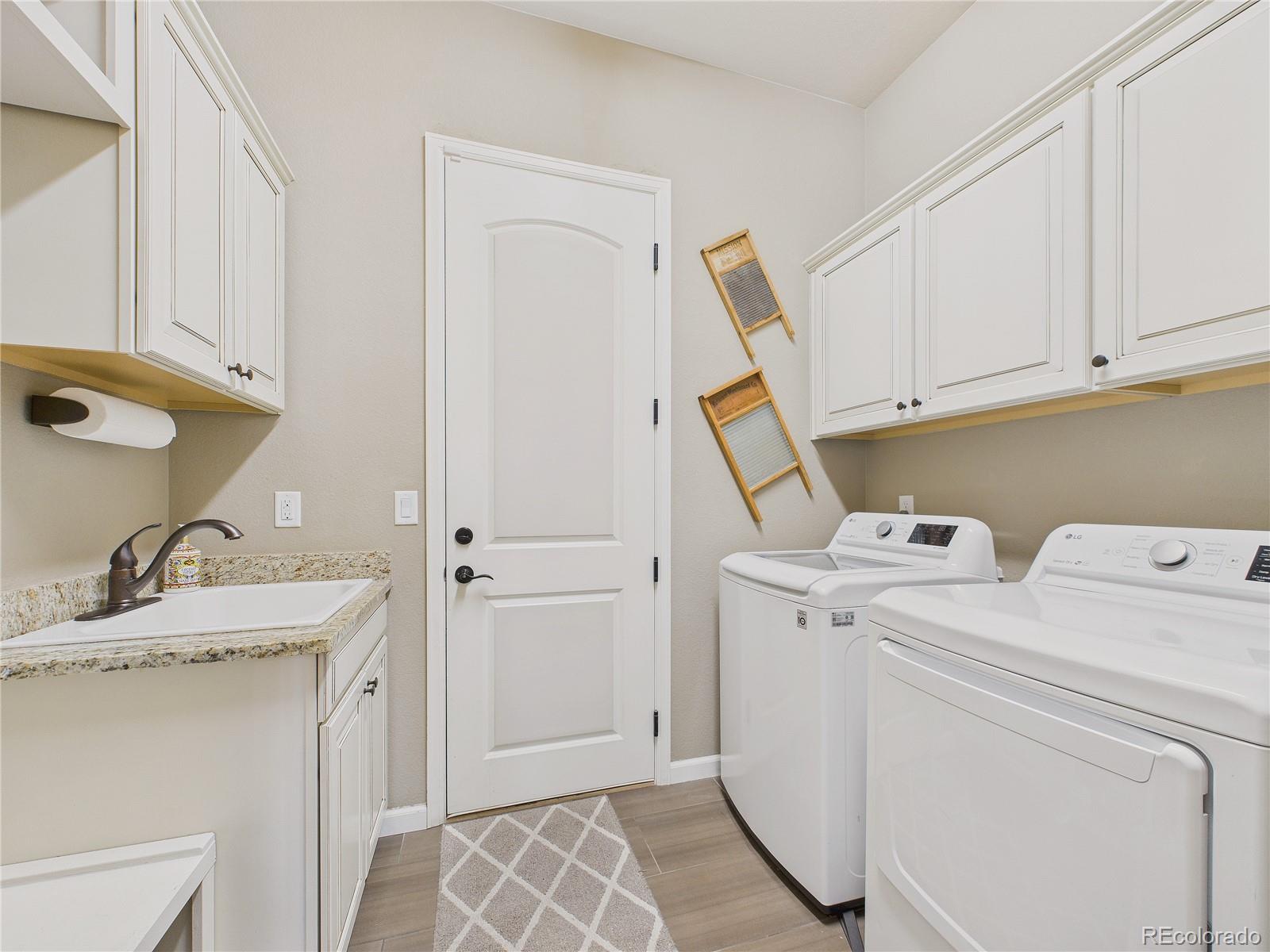 MLS Image #29 for 1418  skyline drive,erie, Colorado