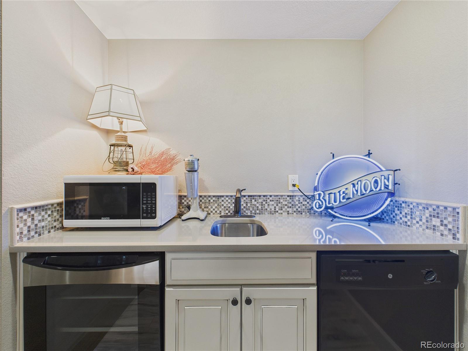 MLS Image #35 for 1418  skyline drive,erie, Colorado