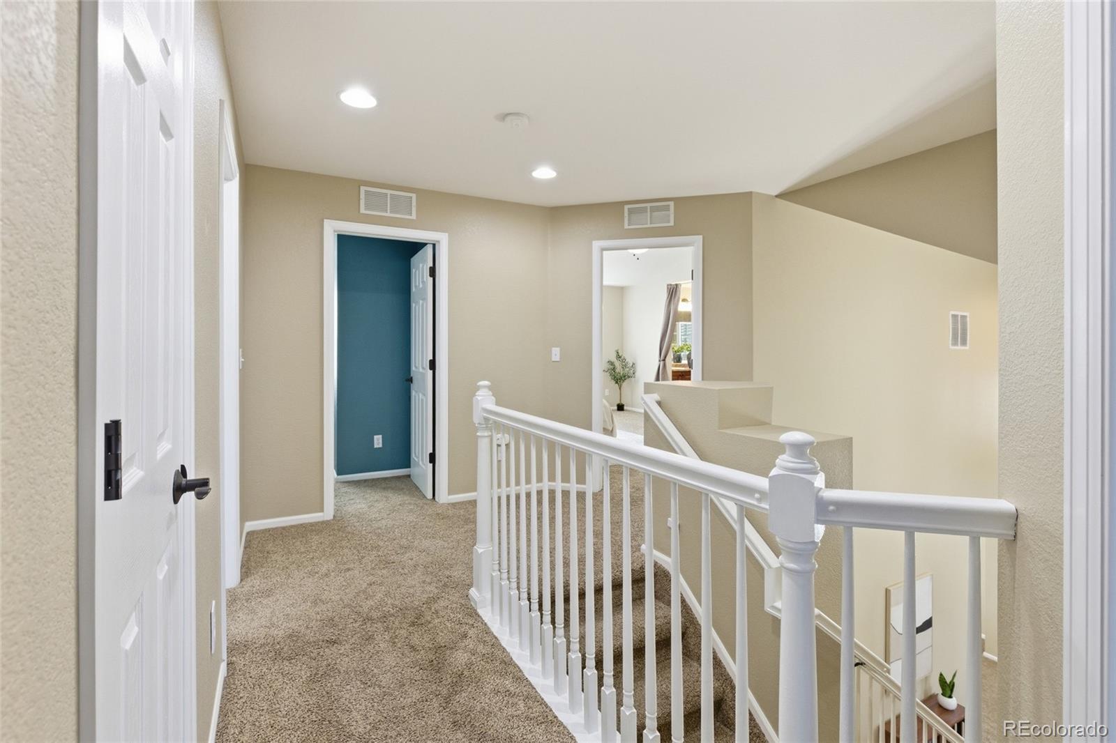 MLS Image #18 for 6477 s oak hill circle,aurora, Colorado