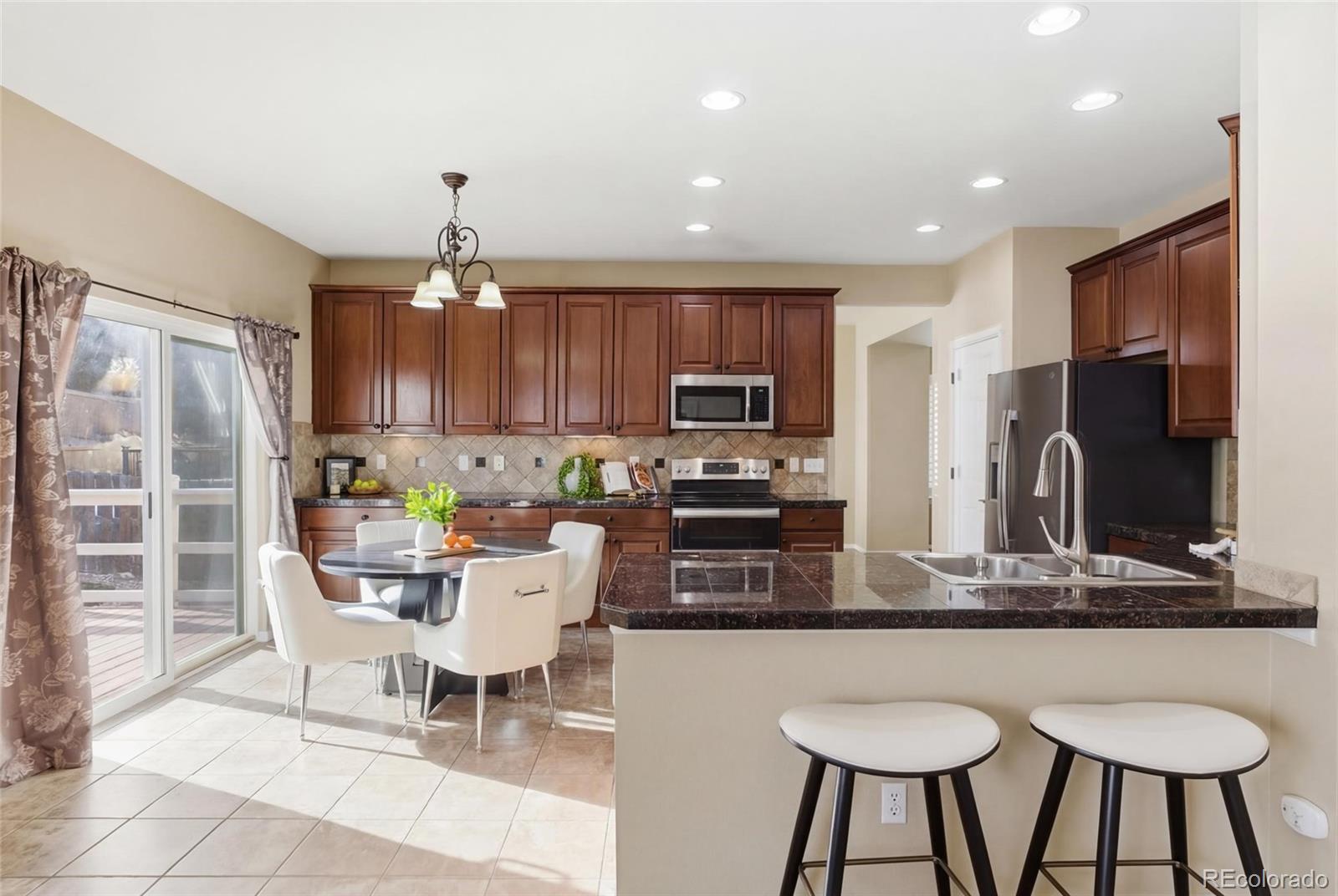 MLS Image #8 for 6477 s oak hill circle,aurora, Colorado