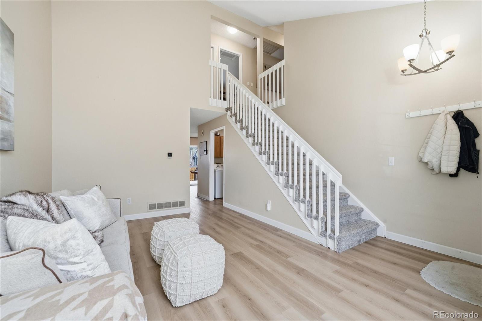 MLS Image #5 for 5524 s zang street,littleton, Colorado